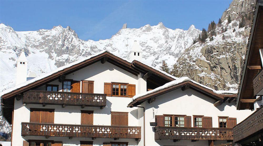 Hotel Del Viale Courmayeur Exterior foto